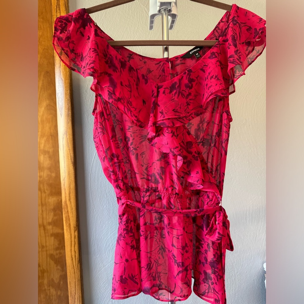 Express Floral & Ruffle Cinched Waist Top Size M
